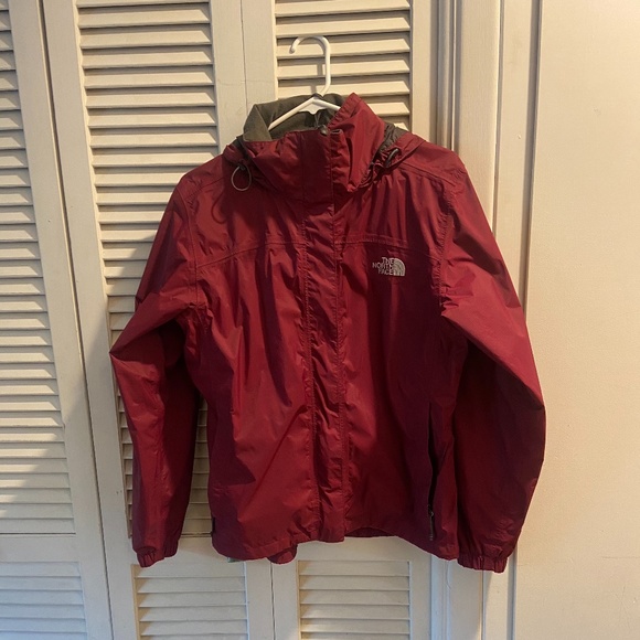 The North Face Jackets & Blazers - Hyvent Maroon Northface Rain Jacket